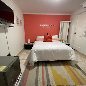 Hermoso Y Nuevo Alojamiento Laureles, Habitación Privada , Medellín Colombia
